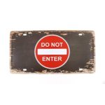 6×12 Inches Vintage Feel Rustic Home,bathroom and Bar Wall Decor Car Vehicle License Plate Souvenir Metal Tin Sign Plaque (DO NOT ENTER)