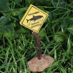 Balacoo Aquarium Funny Ornaments Shark Warning Signs Fish Tank Resin Decoration Craft Landscape DÃcor for Aquarium Fish Tank Home