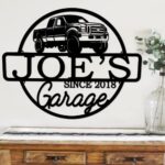 Personalized Metal Name Garage Sign, Custom Plaque Wall Art, Worshop Metal Sign, Housewarming Est Year Man Cave Dad’s Gift, Mechanic Workshop American Car Pickup